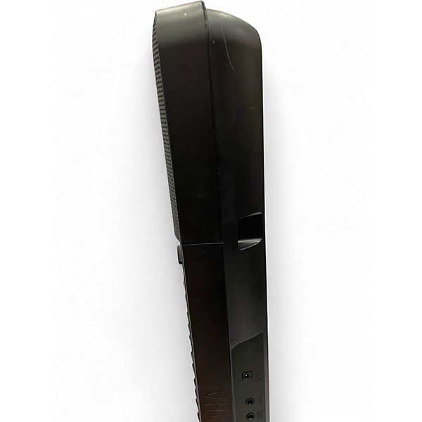 Used Yamaha PSRE253 61 Key Portable Keyboard