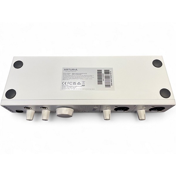 Used Arturia MINIFUSE 4 Audio Interface