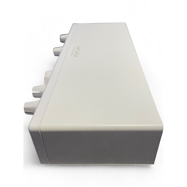 Used Arturia MINIFUSE 4 Audio Interface