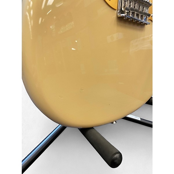 Used Fender DUOSONIC Desert Sand Solid Body Electric Guitar