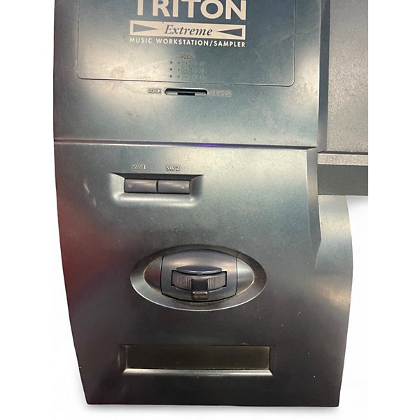 Used KORG Triton Extreme 76 Key Keyboard Workstation