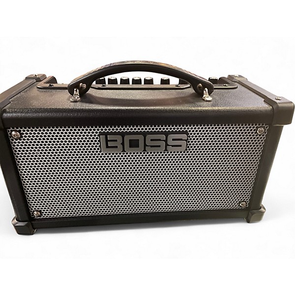 Used BOSS DUAL CUBE LX Battery Powered Amp