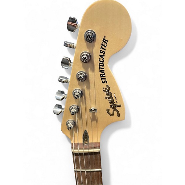 Used Squier Affinity Stratocaster White Solid Body Electric Guitar