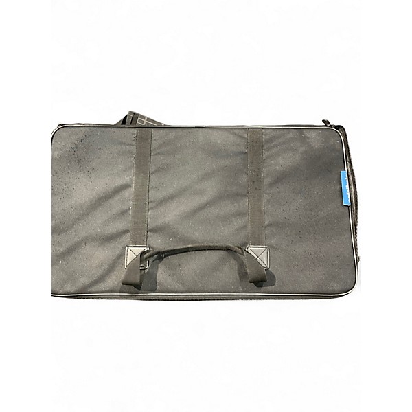 Used Pedaltrain CLASSIC 2 Pedal Board