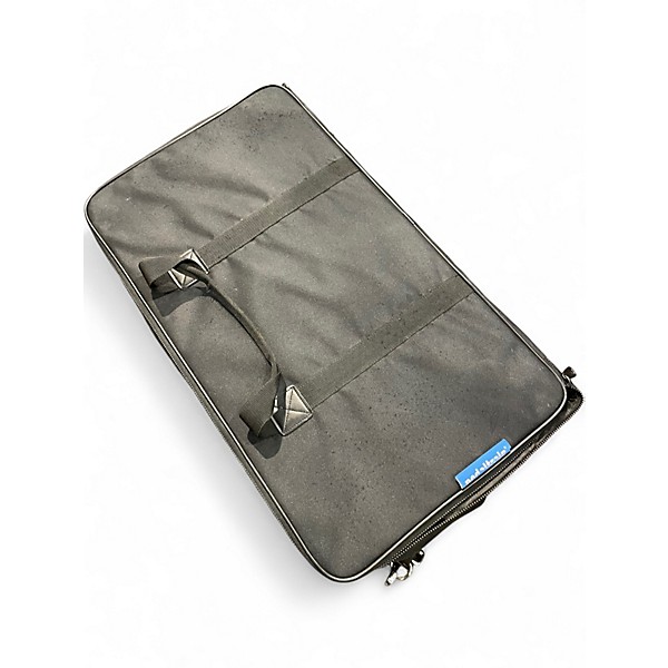 Used Pedaltrain CLASSIC 2 Pedal Board