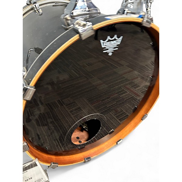 Used TAMA 4 Piece Starclassic Birch Bubinga Black Sparkle Drum Kit