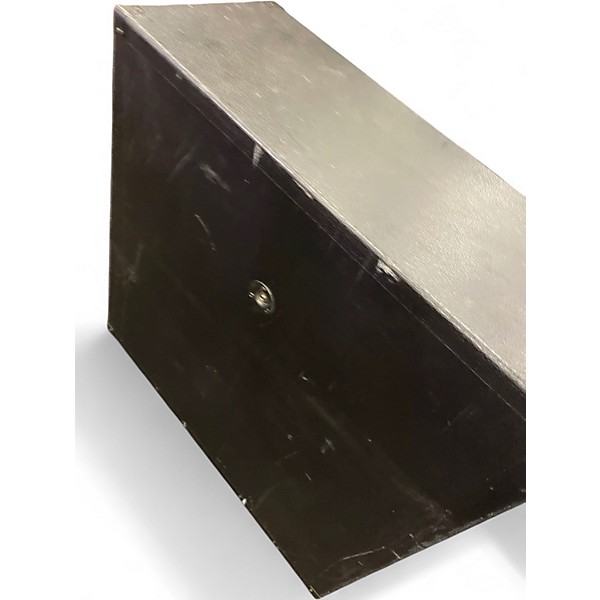 Used Peavey Windsor 4x12 Slant Guitar Cabinet