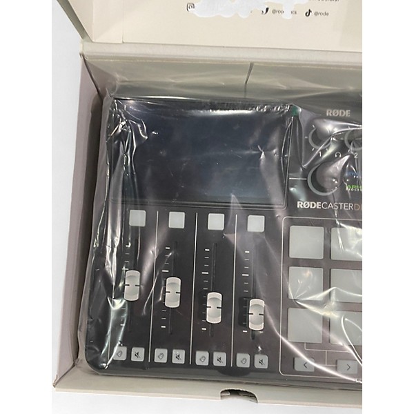 Used RODE RODECASTER DUO Audio Interface