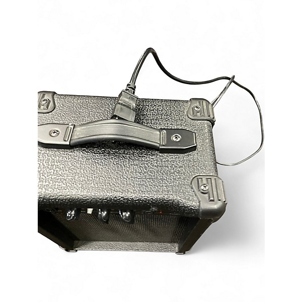 Used Epoch G-10 Battery Powered Amp