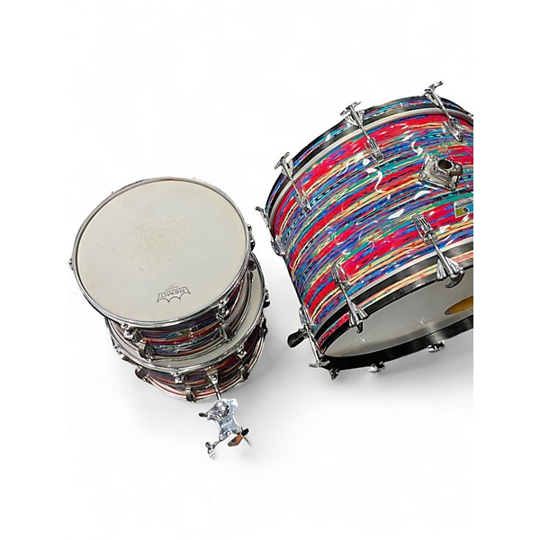 Vintage 1976 Ludwig 3 Piece Psychedelic Red 3 piece psychedelic red Drum Kit