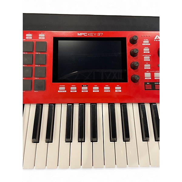 Used Akai Professional MPC KEY 37 Keyboard Workstation