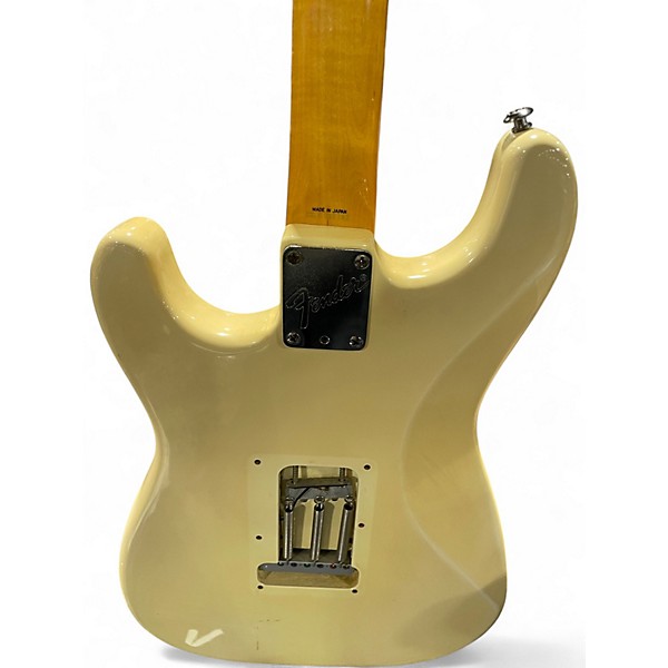 Used Fender Stratocaster Vintage White Solid Body Electric Guitar