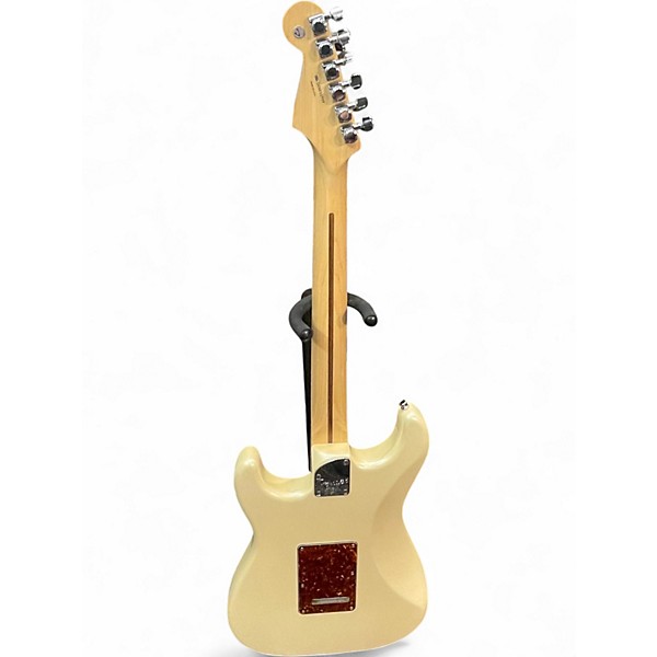 Used 2006 Fender STRATOCASTER 60TH Olympic Pearl Solid Body Electric Guitar