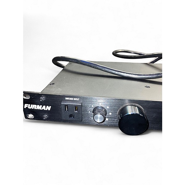 Used Furman Merit M-8Lx Power Conditioner