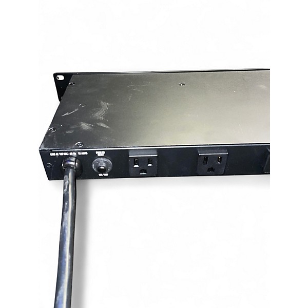 Used Furman Merit M-8Lx Power Conditioner