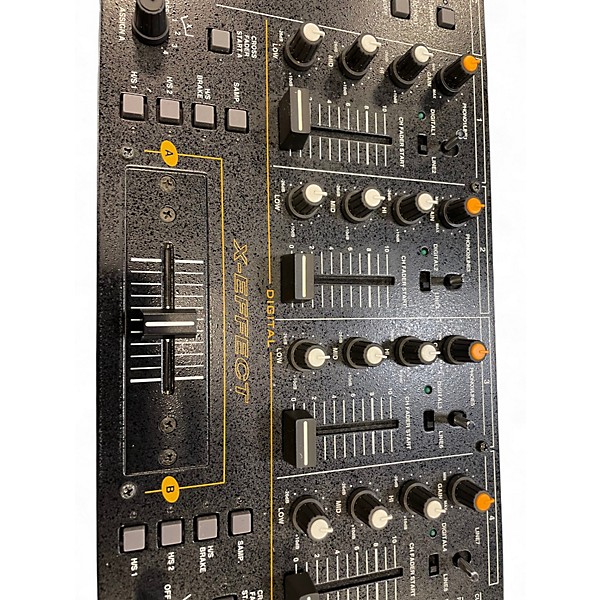 Used Denon DJ DN-X800 DJ Mixer