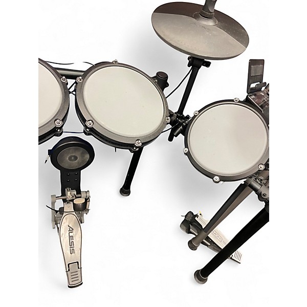 Used Alesis Nitro Max Electric Drum Set