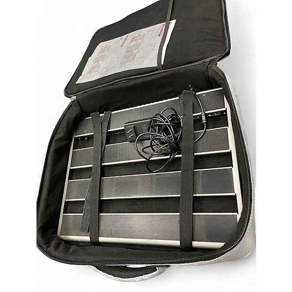 Used Vangoa POWERED PEDALBOARD Pedal Board