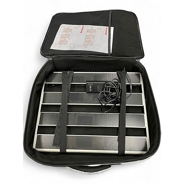 Used Vangoa POWERED PEDALBOARD Pedal Board