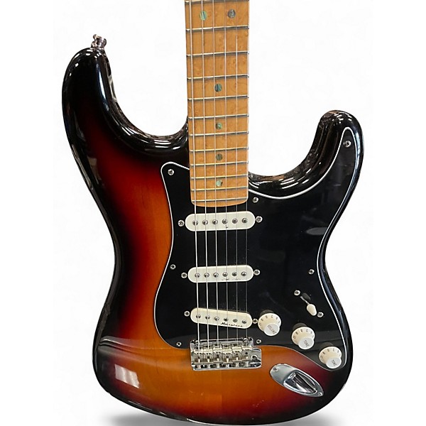 Used Fender Custom Shop Classic Player Stratocaster 2 Color Sunburst Solid Body Electric Guitar
