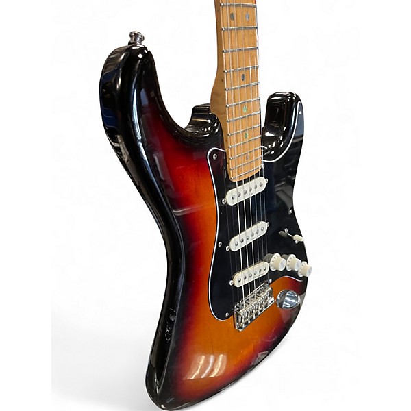Used Fender Custom Shop Classic Player Stratocaster 2 Color Sunburst Solid Body Electric Guitar