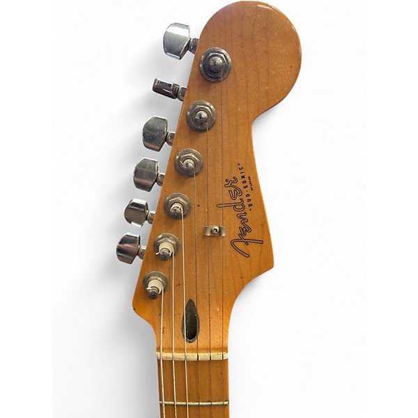 Used Fender Duo Sonic Candy Apple Red Solid Body Electric Guitar