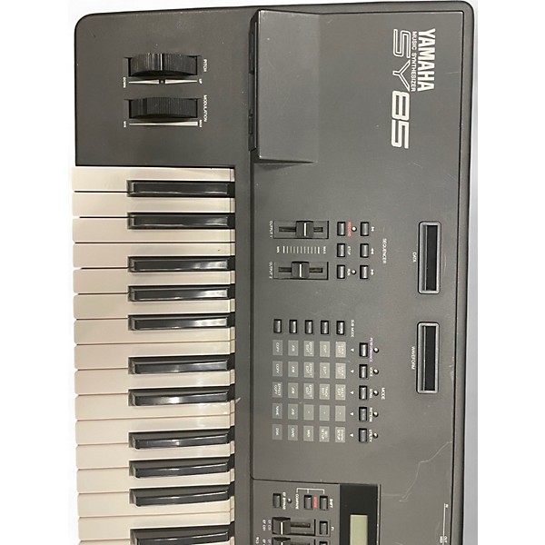 Used Yamaha SY85  Keyboard Workstation