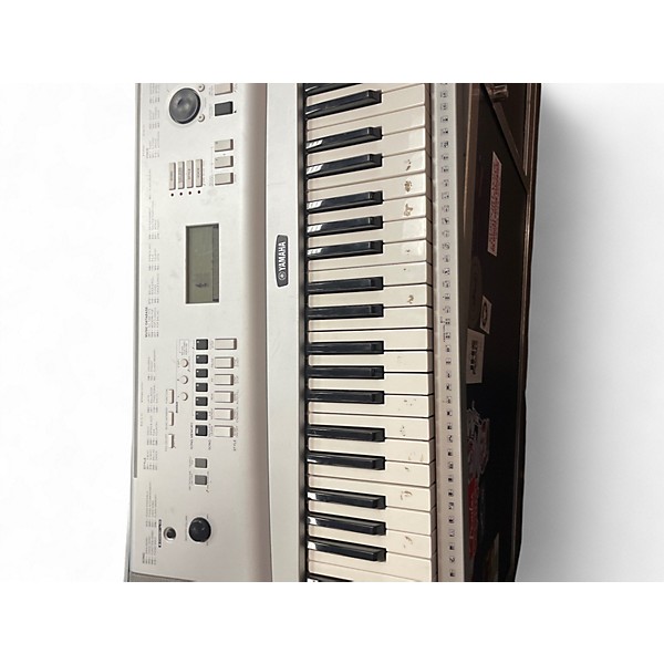 Used Yamaha DGX 230 Digital Piano
