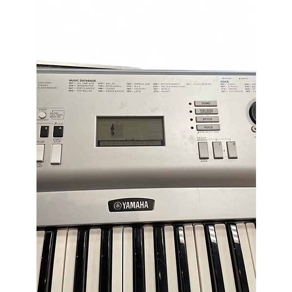 Used Yamaha DGX 230 Digital Piano