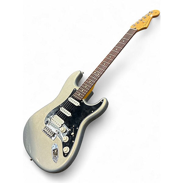 Used 2024 Fender Player Stratocaster Metallic Silver Solid Body Electric Guitar