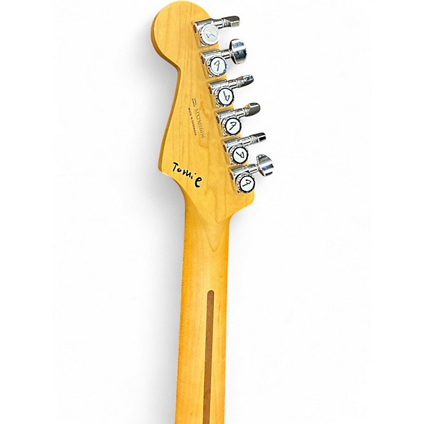 Used 2024 Fender Player Stratocaster Metallic Silver Solid Body Electric Guitar