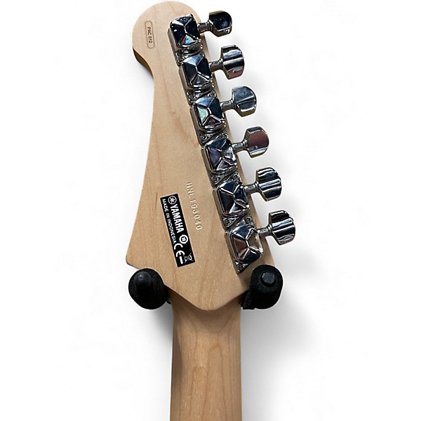 Used 2009 Yamaha Pacifica Black Solid Body Electric Guitar