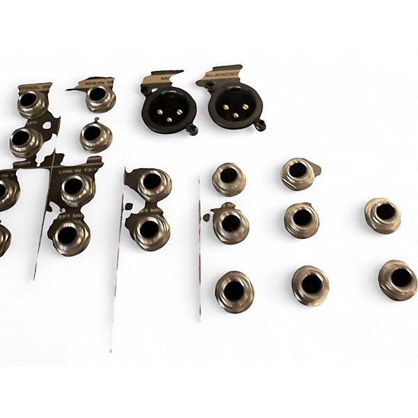 Used Samson MDR1688 Unpowered Mixer