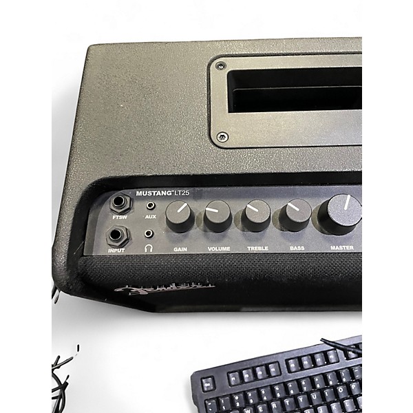 Used Fender Mustang LT25 25W 1x8 Guitar Combo Amp