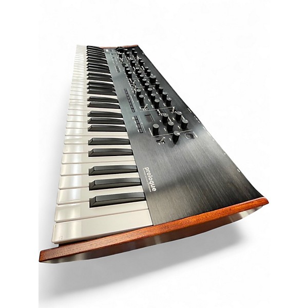 Used KORG PROLOGUE-16 Synthesizer