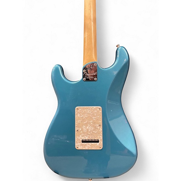 Used Fender American Elite Stratocaster Ocean Turquoise Solid Body Electric Guitar