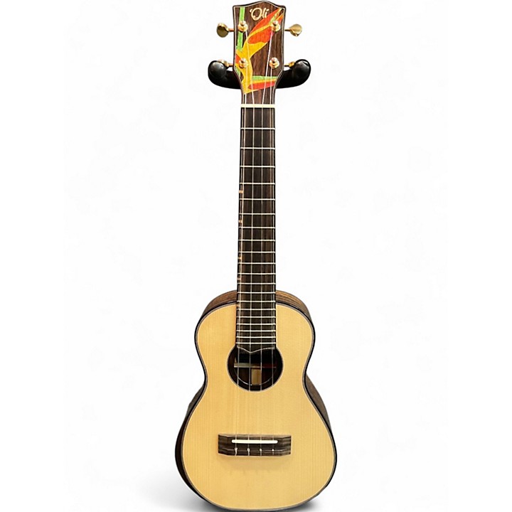 Used Oli L2-CSR 348 Concert Spruce Rosewood Ukulele Spruce