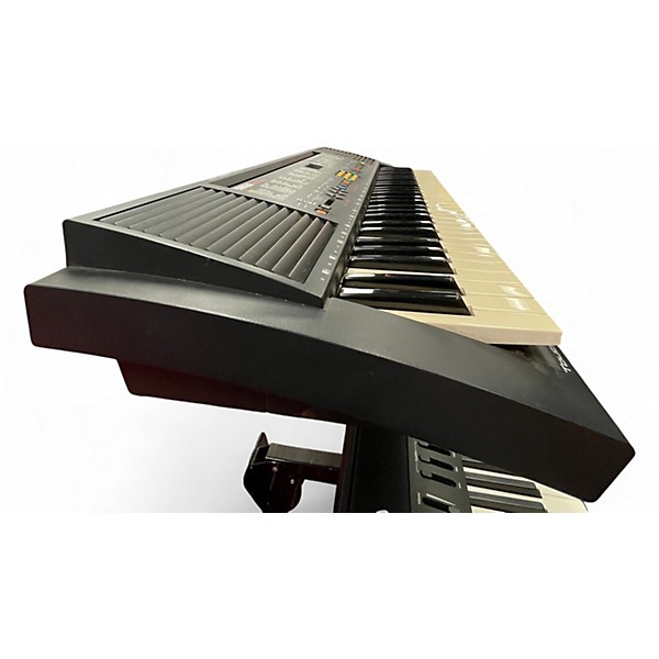 Used Yamaha PSR83 61 Key Portable Keyboard