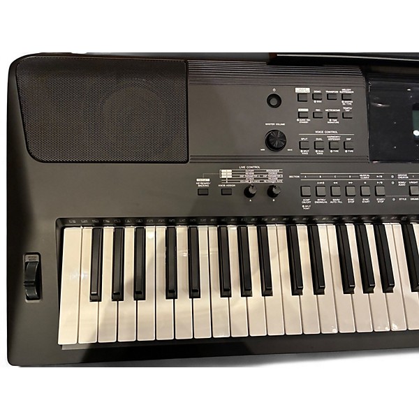 Used Yamaha PSREW410 76 Key Portable Keyboard