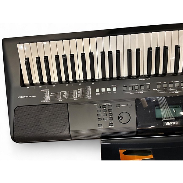 Used Yamaha PSREW410 76 Key Portable Keyboard