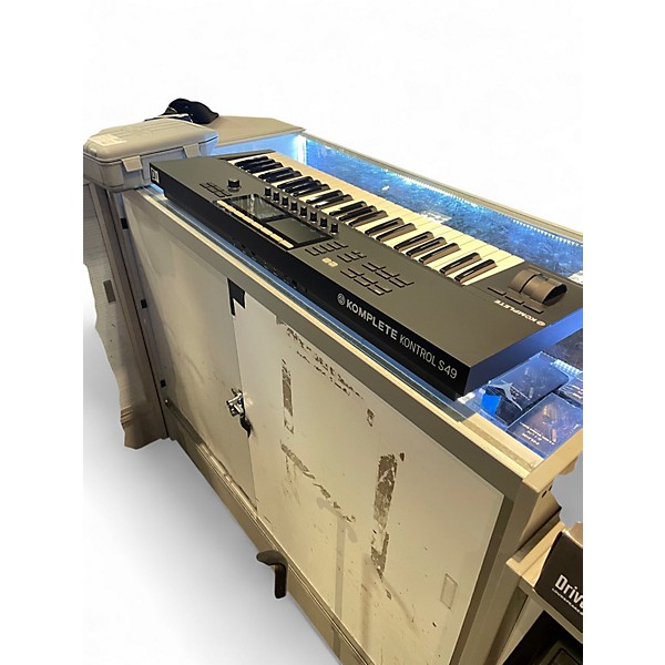 Used Native Instruments Komplete Kontrol S49 MK2 MIDI Controller