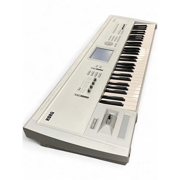 Used KORG Triton Classic 61 Key Keyboard Workstation