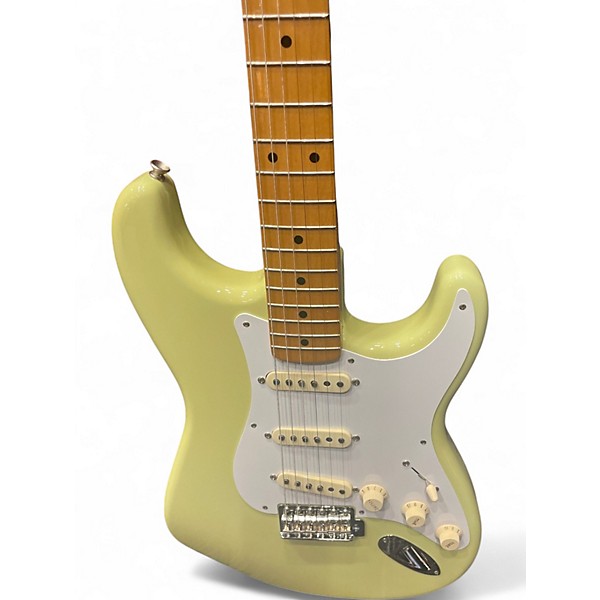 Used 2015 Fender Classic Series '50s Stratocaster Lacquer Apple Green Solid Body Electric Guitar