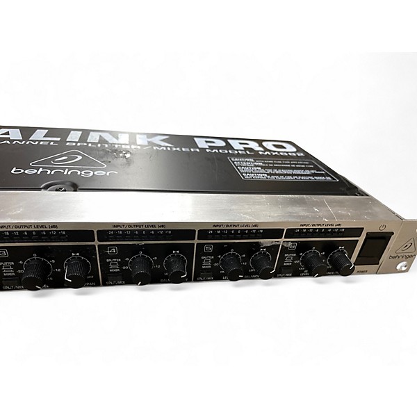 Used Behringer MX882 Unpowered Mixer