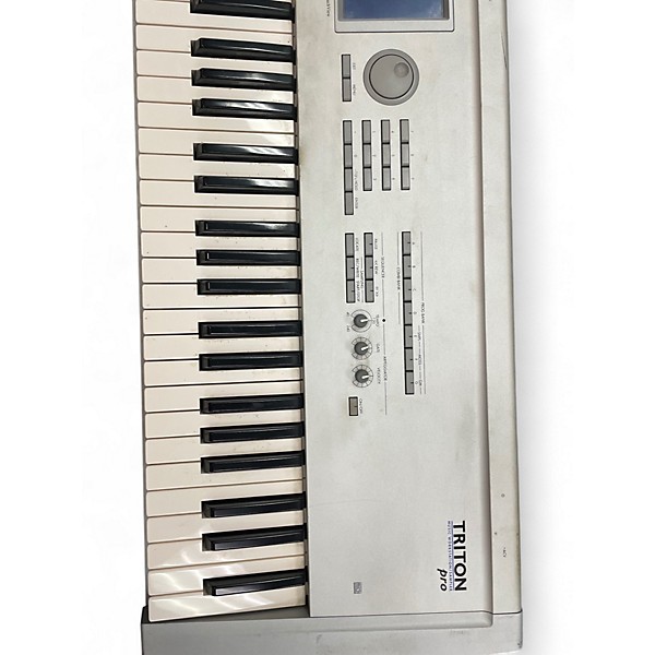 Used KORG Triton Pro 76 Key Keyboard Workstation
