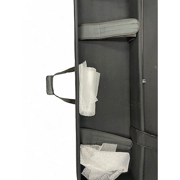 Used Gator GK Lightweight Case with Wheels Keyboard Case