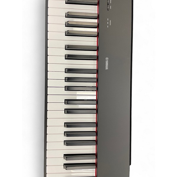 Used Yamaha P225 Digital Piano