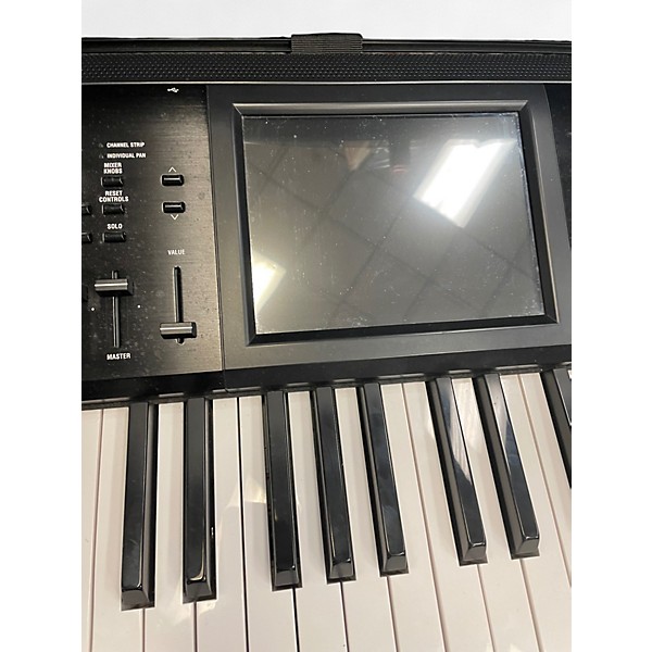 Used KORG Kronos 2 73 Keyboard Workstation