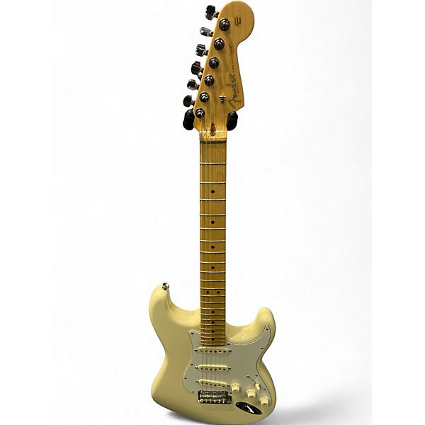 Used Fender AMERICAN STANDARD STRATOCASTER WITH MODDED BRASS NUT White Solid Body Electric Guitar