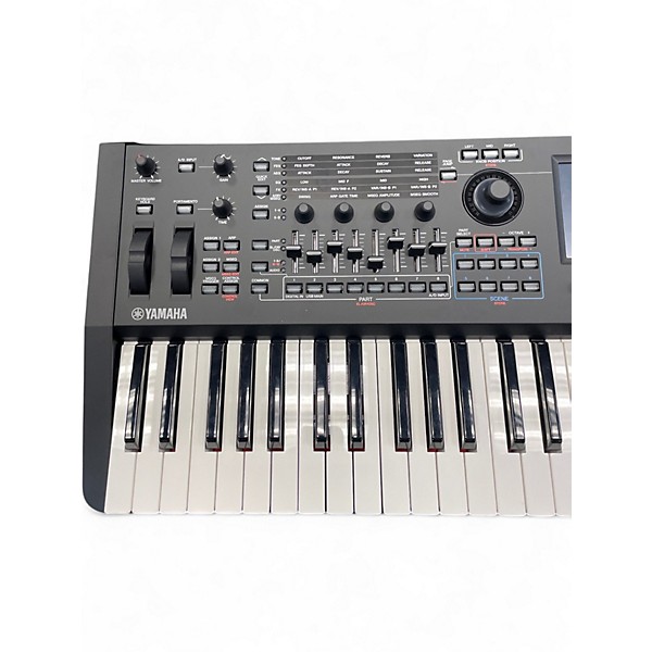 Used Yamaha MODX M6 Keyboard Workstation